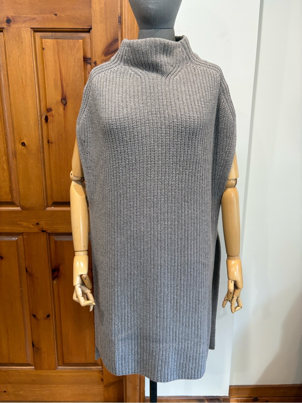 Massimo Dutti Taupe Ribbed Mock Neck Tunic sleeveless tunic / sweater, size S
